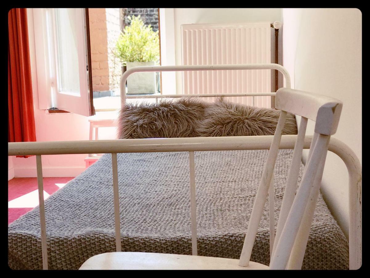 Trendy House 5min From Shoppingstreets Hébergement de vacances