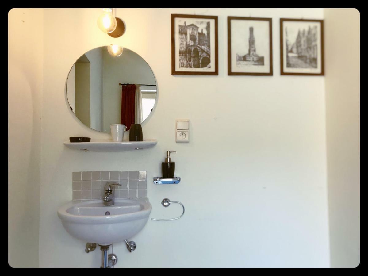 Trendy House 5min From Shoppingstreets Hébergement de vacances