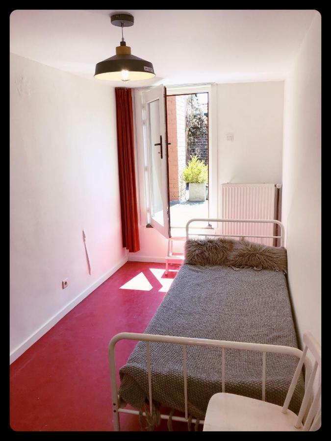 Trendy House 5min From Shoppingstreets Hébergement de vacances *