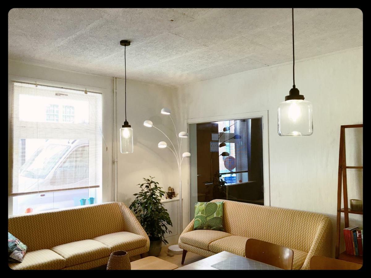 Trendy House 5min From Shoppingstreets Hébergement de vacances
